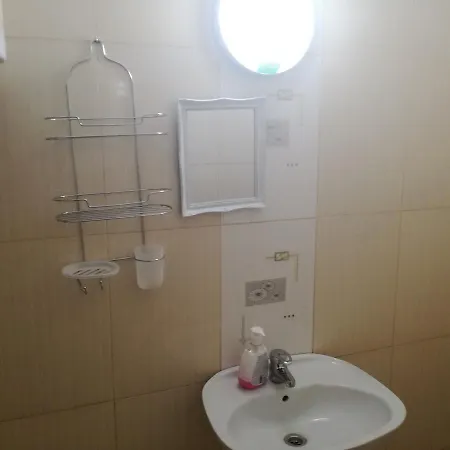 елка 부르가스