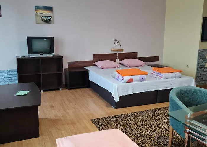 елка بورغاس