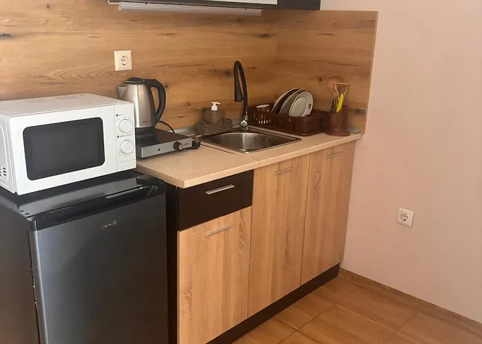 елка بورغاس